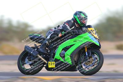 media/Sep-24-2022-CVMA (Sat) [[a45f954247]]/Race 14 Amateur Supersport Open/